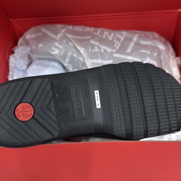 Hunter Classic Black Ankle Boots - Picture 6 of 7